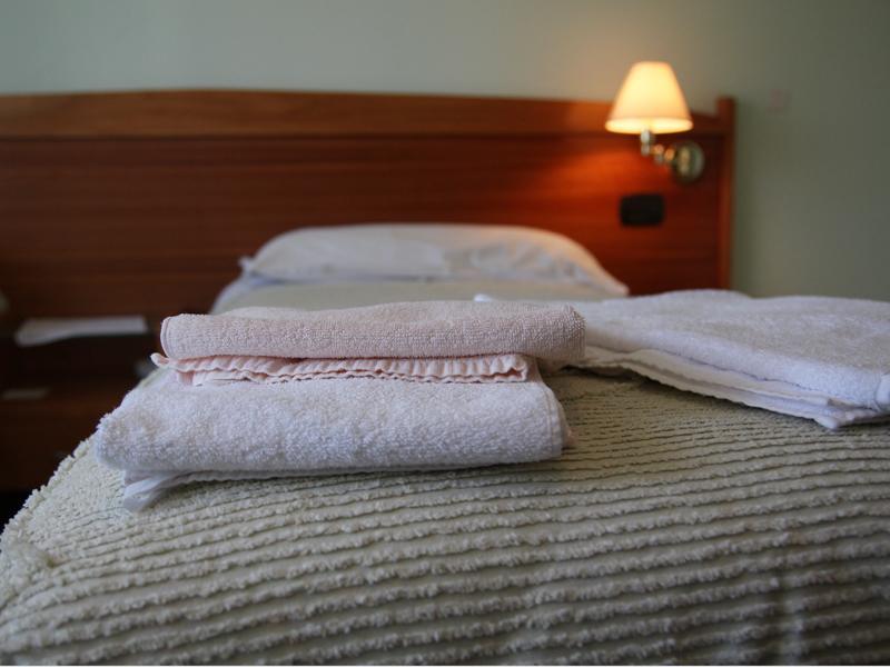 Hotel Trieste Pontelongo ภายนอก รูปภาพ